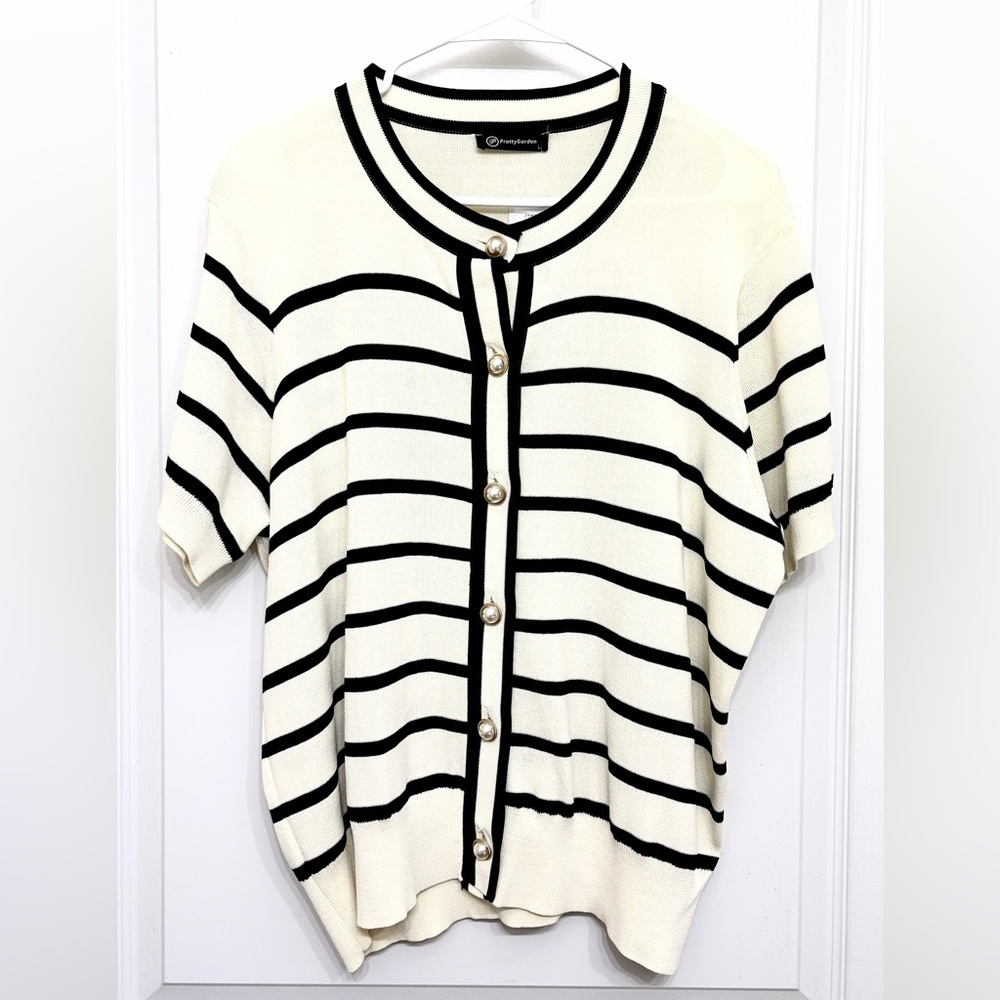 NWT Stripe Knit Short Sleeve Cardigan Pearl Button Cream Black L